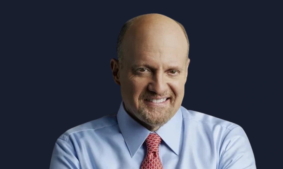 Jim Cramer says bad bank loans will force the Fed to cut rates