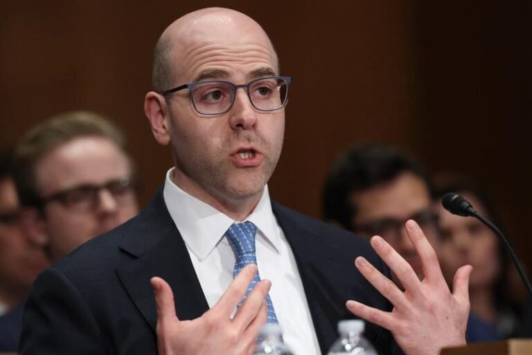 U.S. Fed's Miran Says Policy Needs to Adjust to Stablecoin Boom That Could Reach $3T