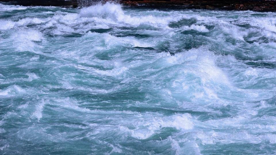 BTC gives up early Monday gains, falling back below $88,000