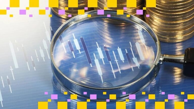 Bitcoin trades tear key price safety net that BTC-holder strategy already breached